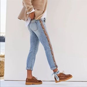 Anthropologie Pilcro Mid-Rise Slim Side Stripe Boyfriend Jeans SZ 26